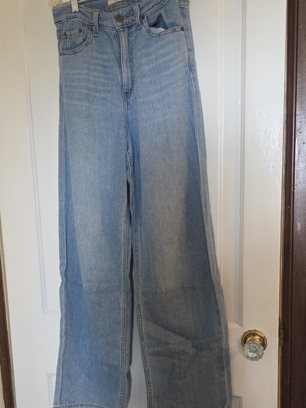 Levi's High And Loose Wide-Leg Jeans
